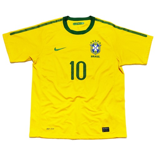 Brasil 2010-2011 HOME S/S M #10 KAKA